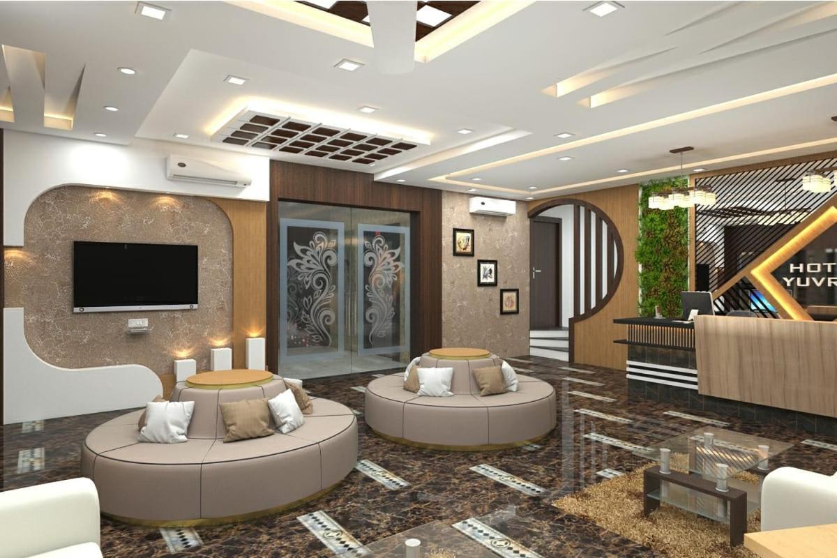 Hotel Yuvraj Grand Jabalpur Eksteriør bilde