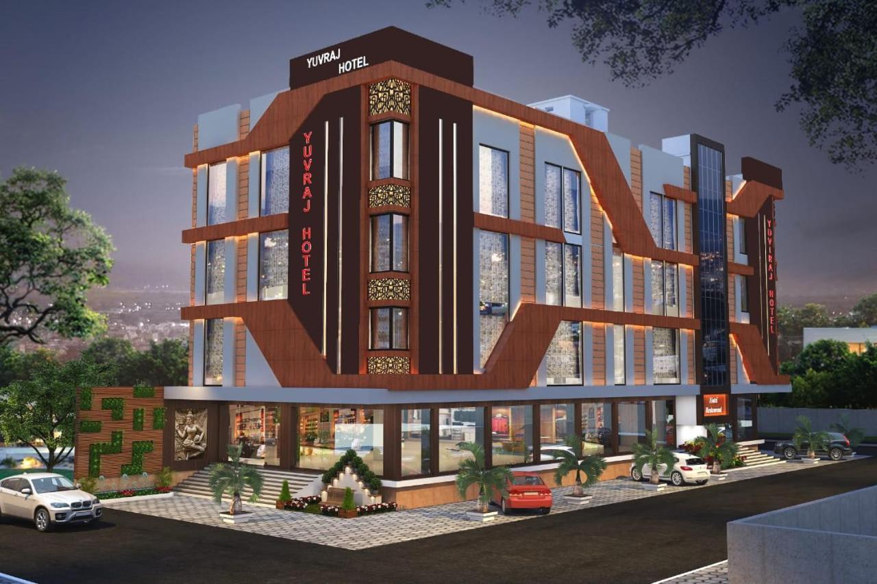 Hotel Yuvraj Grand Jabalpur Eksteriør bilde